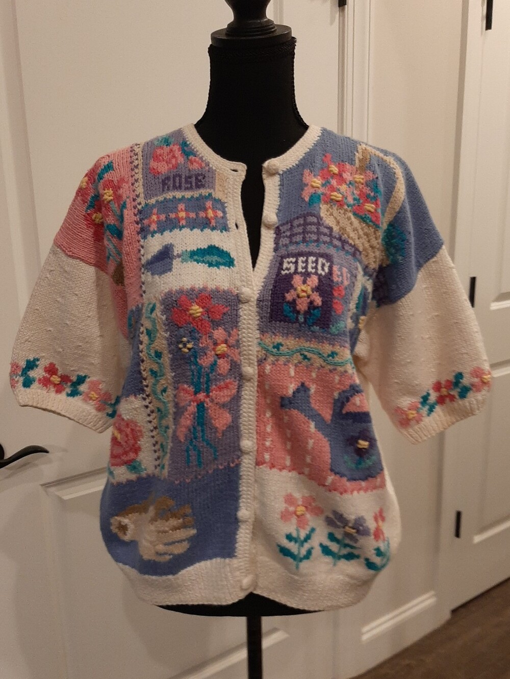Vintage Signatures Northern Isles Hand Knit Garden Cardigan Sweater M